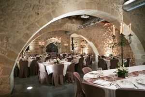 Visite virtuelle des caves médiévales